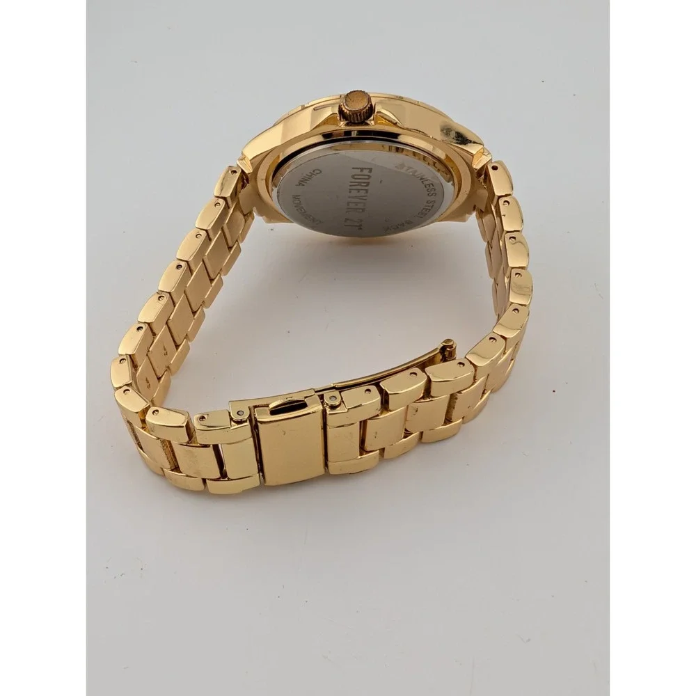 Forever 21 Women's Watch 38mm Gold Case 7.5